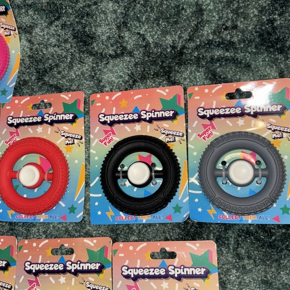 “SQUEEZE SPINNER”FIDGET TOYS LOT OF 11 (NEW)! - Picture 4 of 7